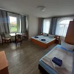 Hofbraeu Zur Schoenen Aussicht Mit Restaurant 招待所
