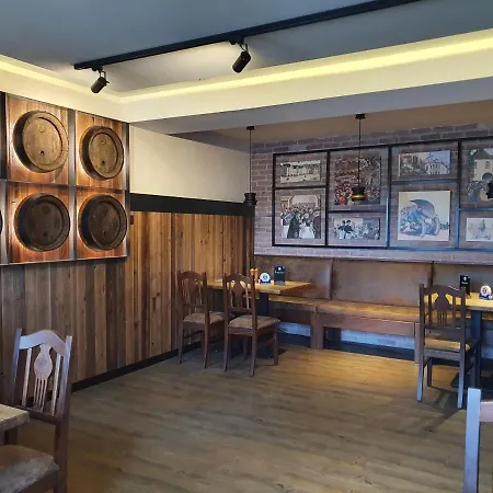 Hofbraeu Zur Schoenen Aussicht Mit Restaurant Nordhausen