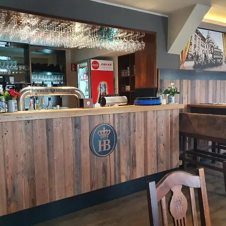 Hofbraeu Zur Schoenen Aussicht Mit Restaurant Pensionat