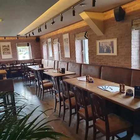 Hofbraeu Zur Schoenen Aussicht Mit Restaurant Konukevi Nordhausen