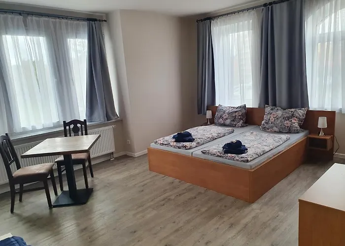 Maison d'hôtes Hofbraeu Zur Schoenen Aussicht Mit Restaurant 3*