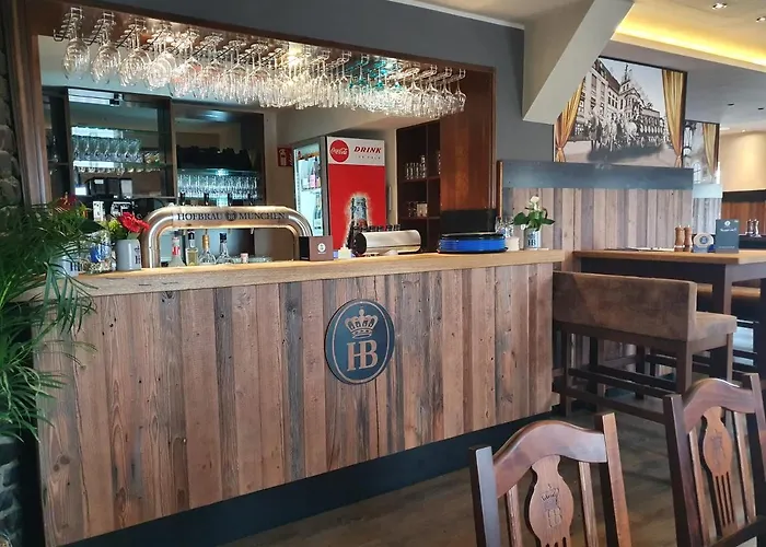 Hofbraeu Zur Schoenen Aussicht Mit Restaurant Konukevi